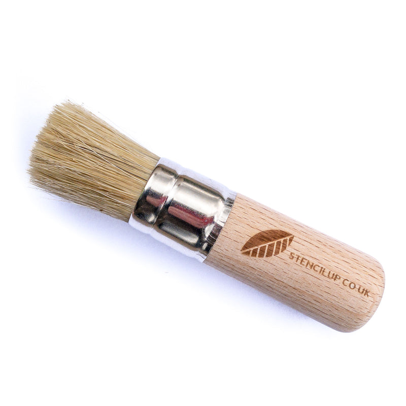 Medium Flat bristled stencil brush