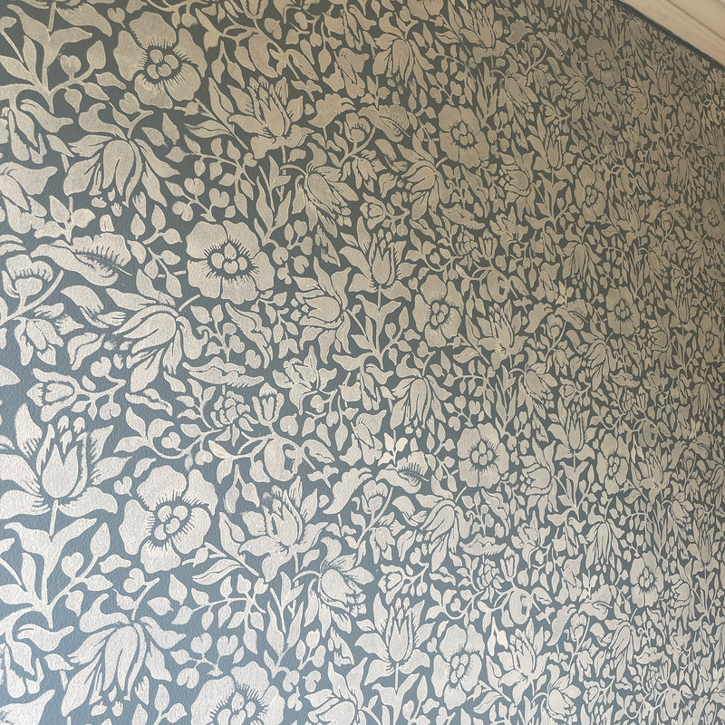 William Morris Mallow wallpaper stencil - stencilup.co.uk